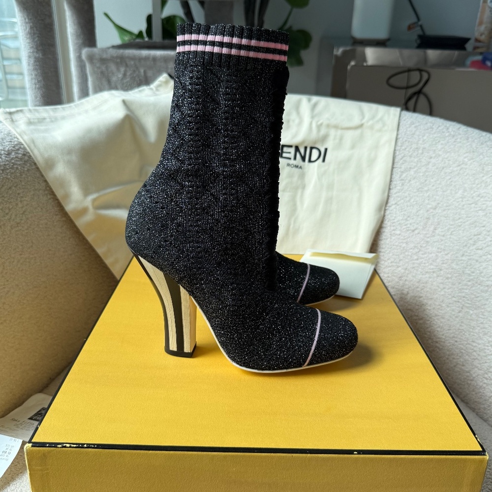 ✨ Fendi Rockoko Metallic Knit Sock Booties — Black — EU 37 ✨